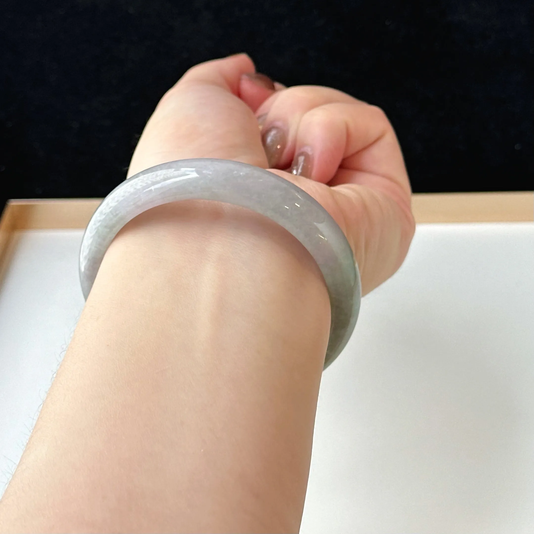 12058 58.2mm Smoky Purple with Lush Green Jade Bangle