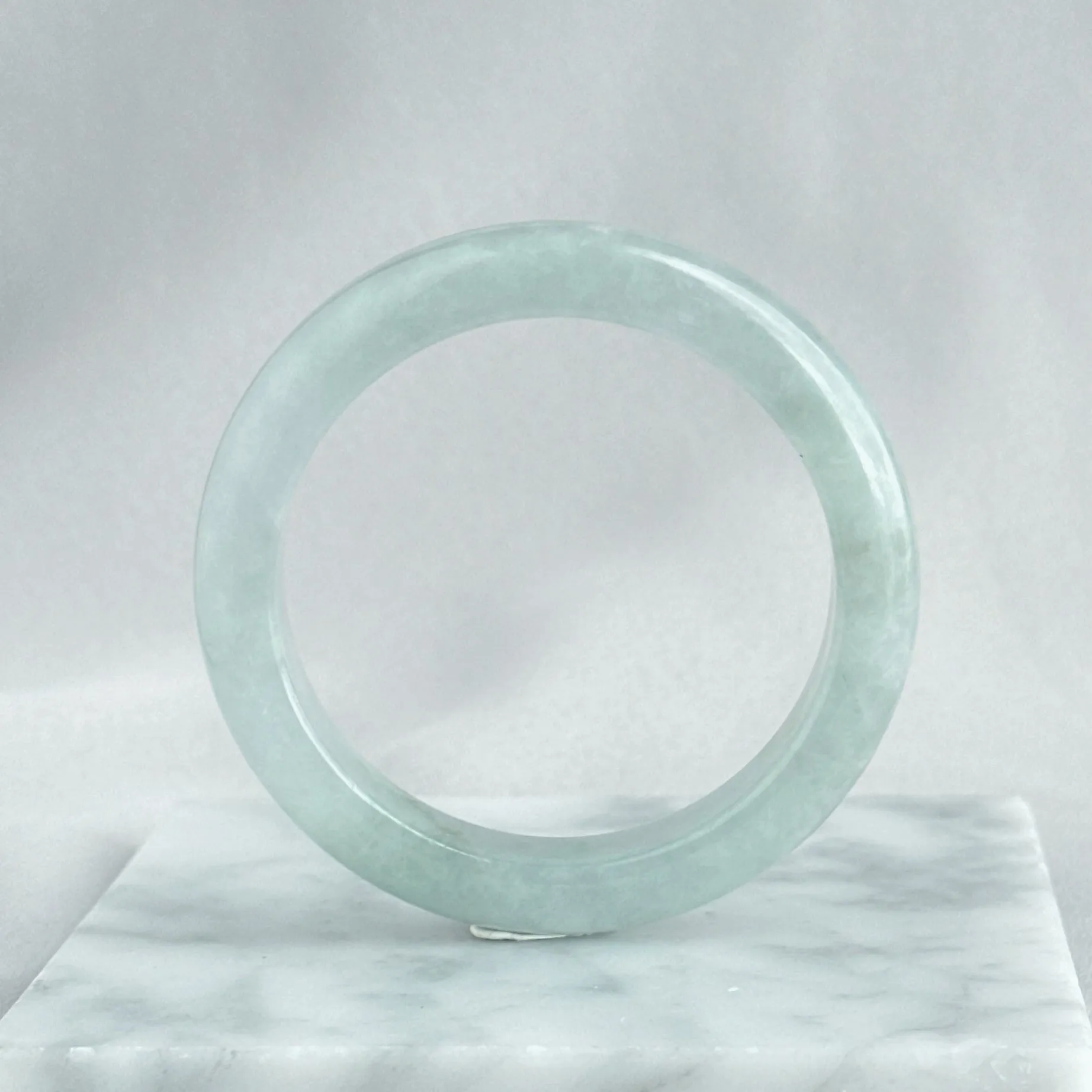 121254 53.6mm Whisper of Clouds Jadeite Bangle