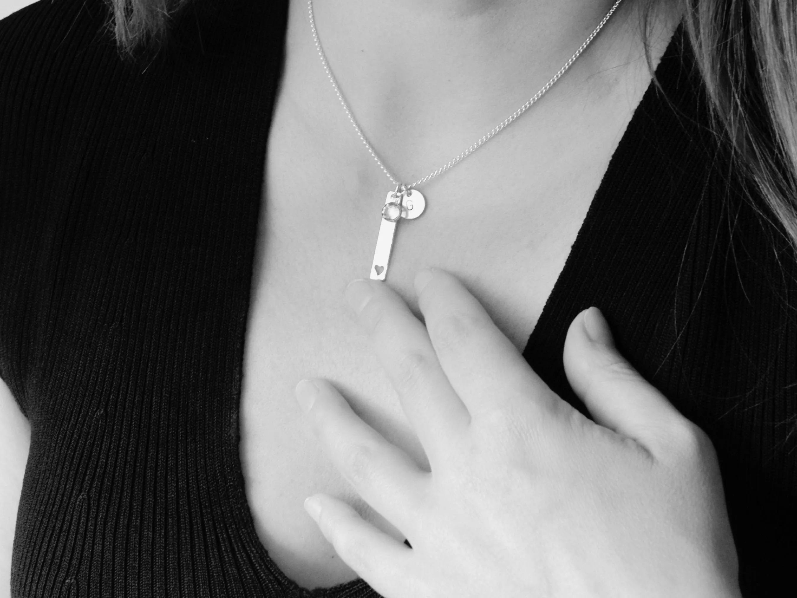 February Birthstone Minimalist Necklace// Swarovski Amethyst pendant, February Aquarius Pisces birthday gift