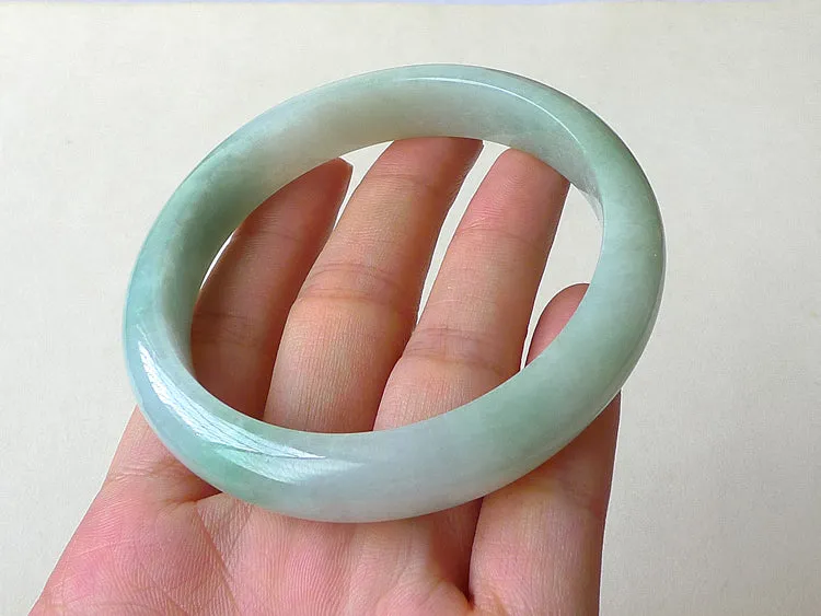 Natural Jade Bangle Jadeite Bangle Internal Diameter 59.3mm BER023