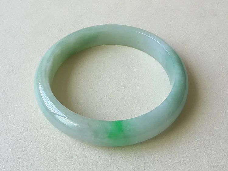 Natural Jade Bangle Jadeite Bangle Internal Diameter 59.3mm BER023
