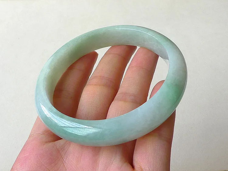 Natural Jade Bangle Jadeite Bangle Internal Diameter 59.3mm BER023