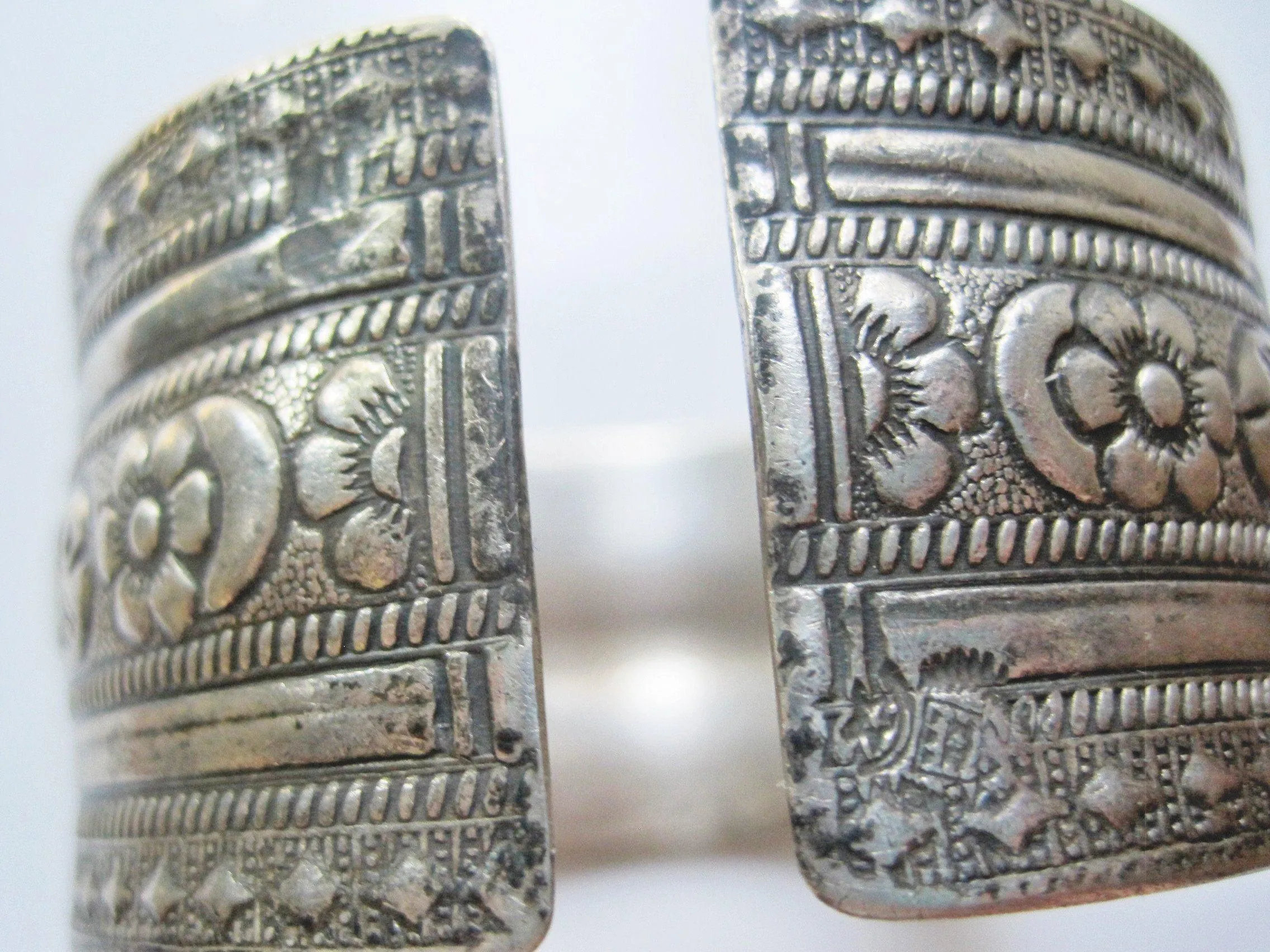 Vintage Wide Silver Berber Cuff